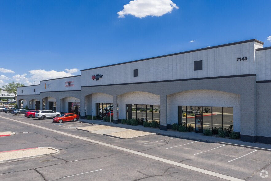 7143 E Southern Ave, Mesa, AZ à louer - Photo de l’immeuble – Image 2 sur 5