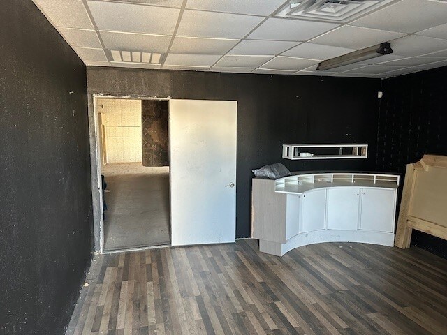 702-710 E Walnut St, Garland, TX à louer - Photo de l’immeuble – Image 3 sur 3