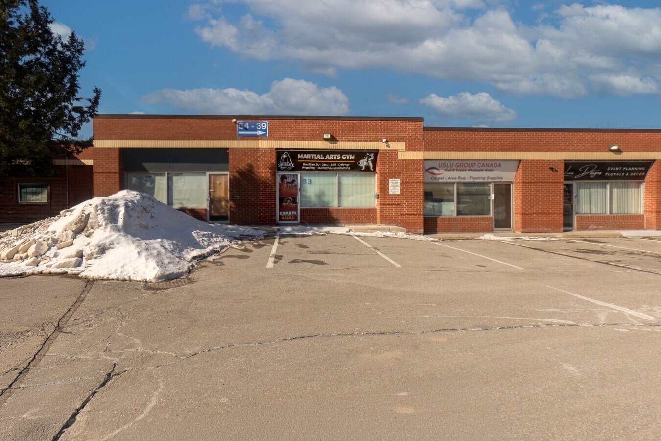3045 Southcreek Rd, Mississauga, ON L4X 2X7 - Lot 53 -  - Photo intérieure - Image 1 of 5