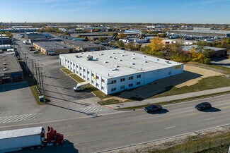 Plus de détails pour 770 Larsen Ln, Bensenville, IL - Industriel/Logistique à louer