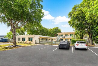 Plus de détails pour 620-630 SW 7th St, Pompano Beach, FL - Logement à vendre
