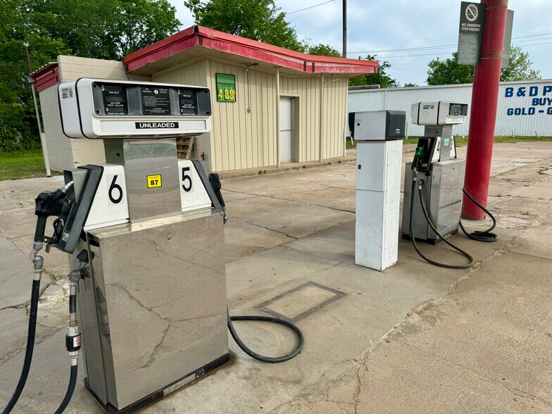 1425 S Church St, Paris, TX à vendre - Photo de l’immeuble – Image 3 sur 16