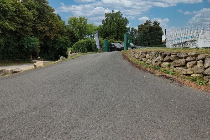 Local d'activités dans Branne à vendre - Plan de site – Image 2 sur 6