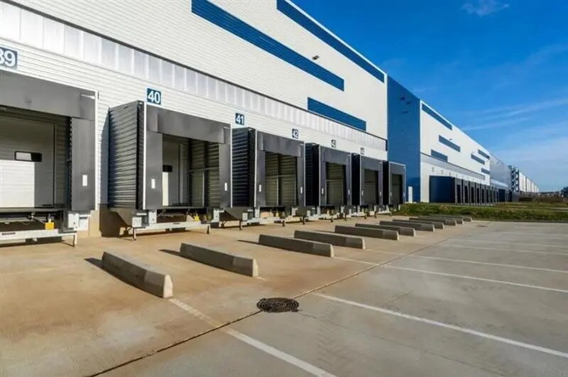 Industriel/Logistique dans Villenoy à louer - Photo de l’immeuble – Image 3 sur 7