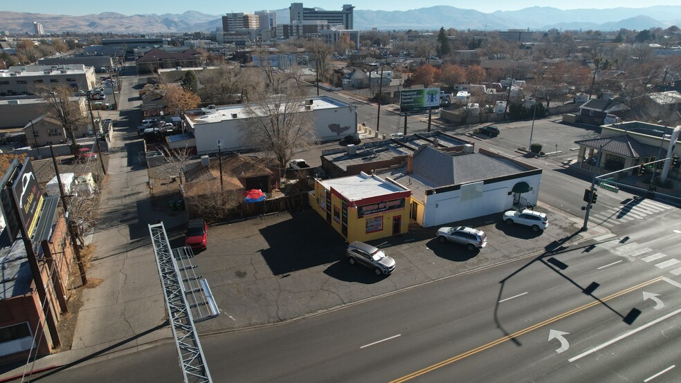 701 E 2nd St, Reno, NV à vendre - Photo de l’immeuble – Image 2 sur 9