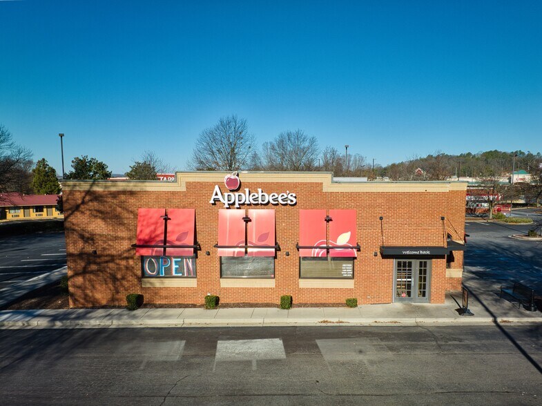 185 Cherokee Pl, Cartersville, GA à vendre - Photo de l’immeuble – Image 3 sur 6