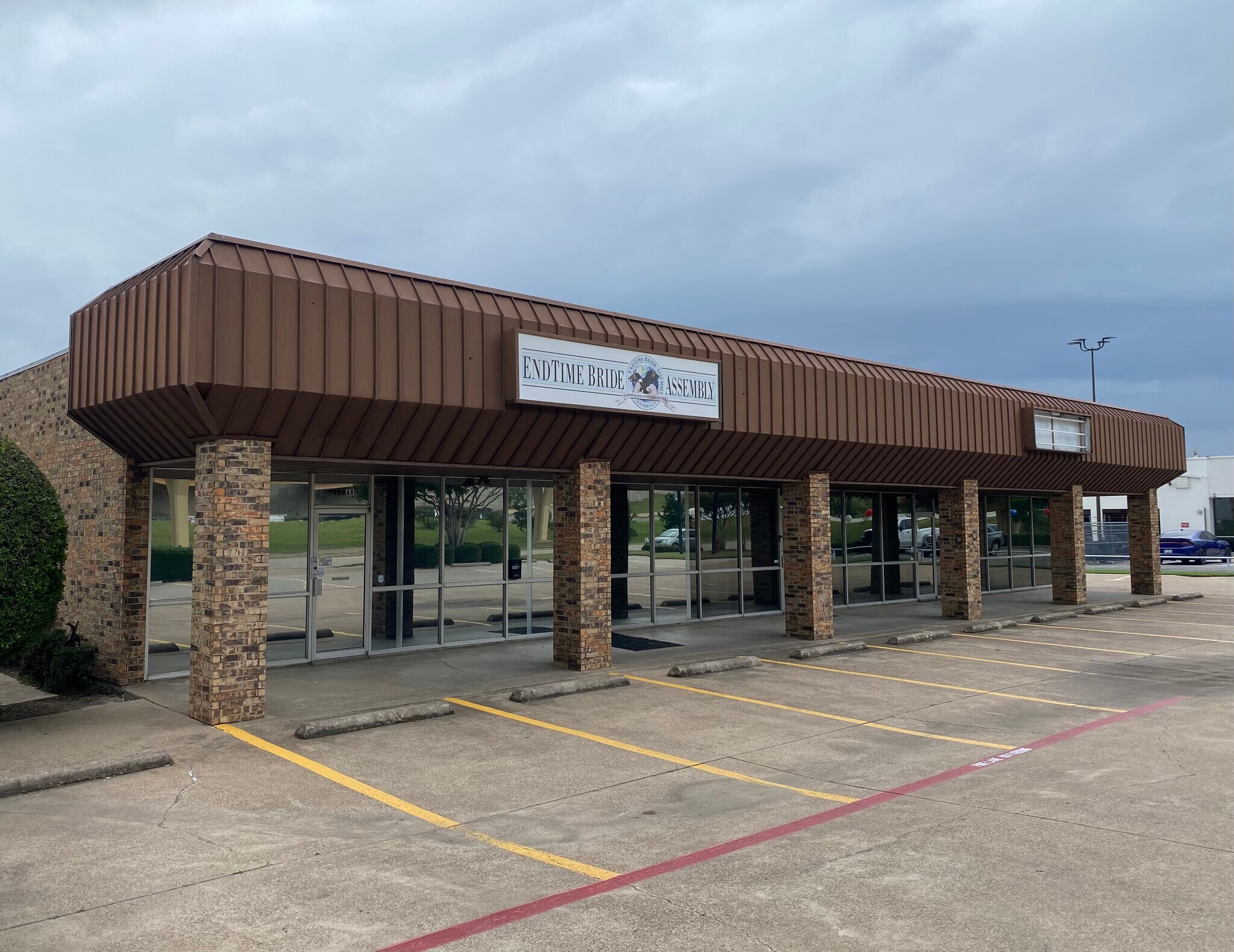 7904-7908 NE Loop 820, North Richland Hills, TX à louer Photo de l’immeuble– Image 1 sur 8
