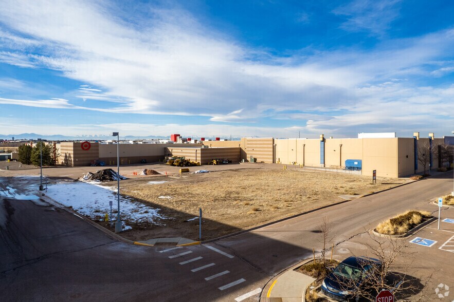 S Parker Rd, Aurora, CO à vendre - Photo de l’immeuble – Image 1 sur 4