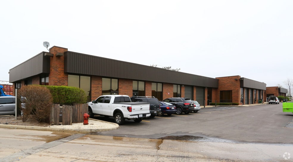 150-180 Touhy Ct, Des Plaines, IL à louer - Photo principale – Image 1 sur 8