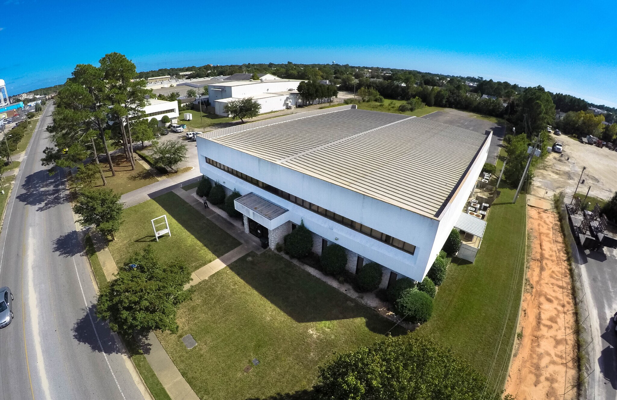 634 Anchors St NW, Fort Walton Beach, FL à vendre Photo de l’immeuble– Image 1 sur 8