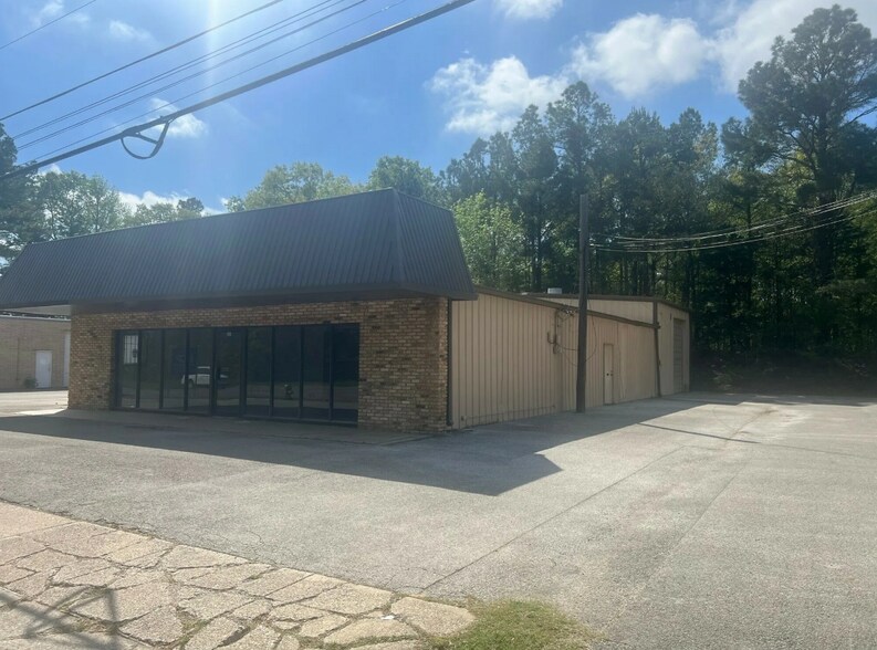 2811 University Blvd, Tyler, TX à louer - Photo de l’immeuble – Image 2 sur 6