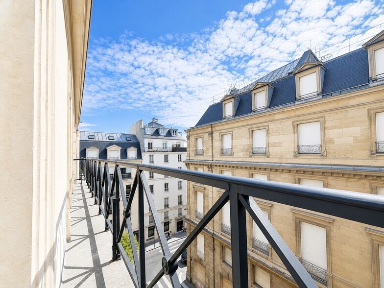 11 Rue Marsollier, Paris à louer - Photo de l’immeuble – Image 1 sur 8