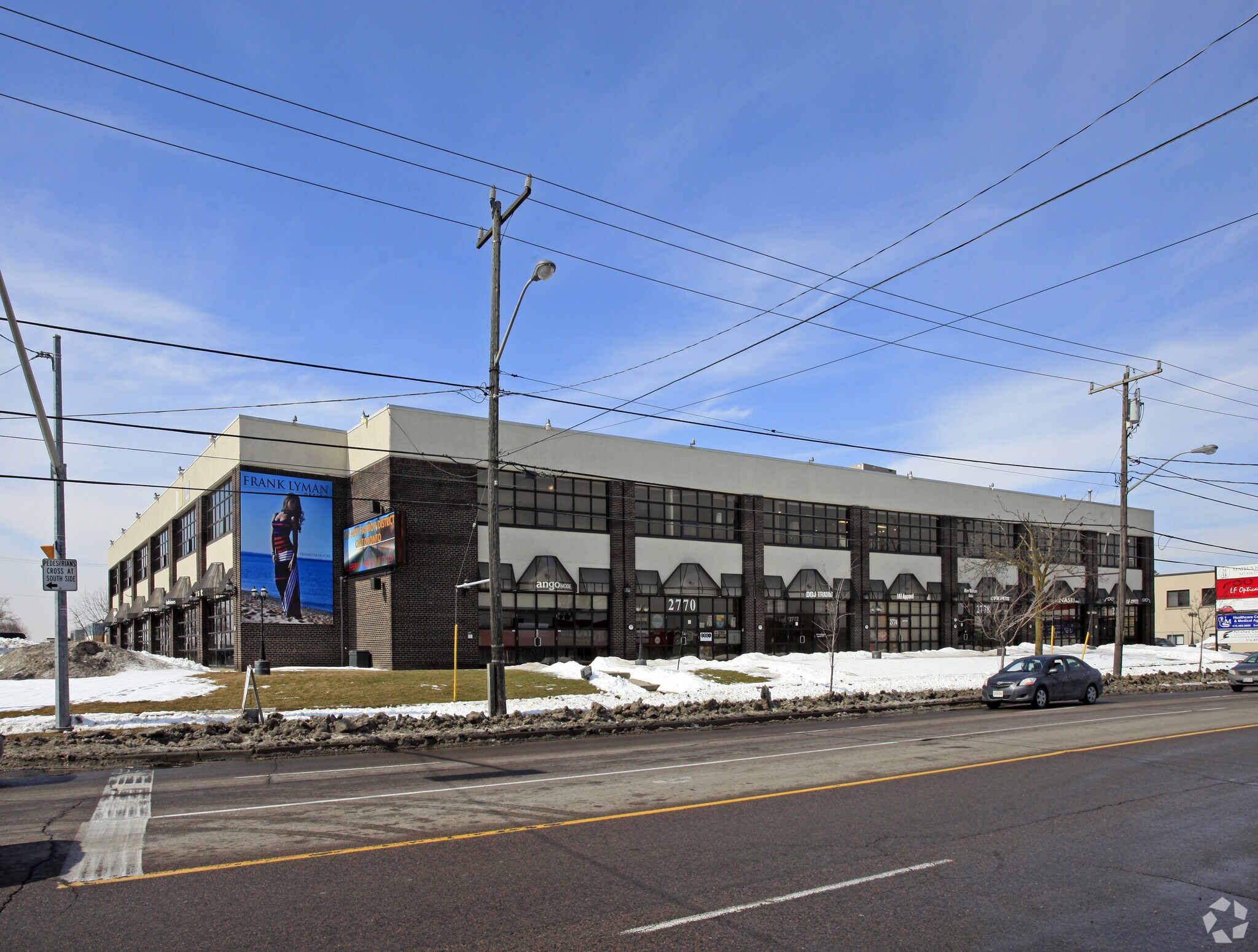 2770-2782 Dufferin St, Toronto, ON à louer Photo principale– Image 1 sur 6