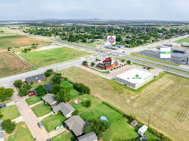 SWC of SE 45th St & SE Lee Blvd, Lawton, OK à vendre - Photo de l’immeuble – Image 2 sur 2