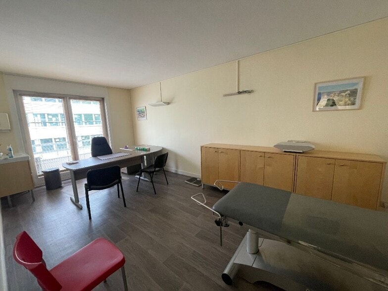 200 Rue André Philip, Lyon à louer - Photo de l’immeuble – Image 2 sur 6