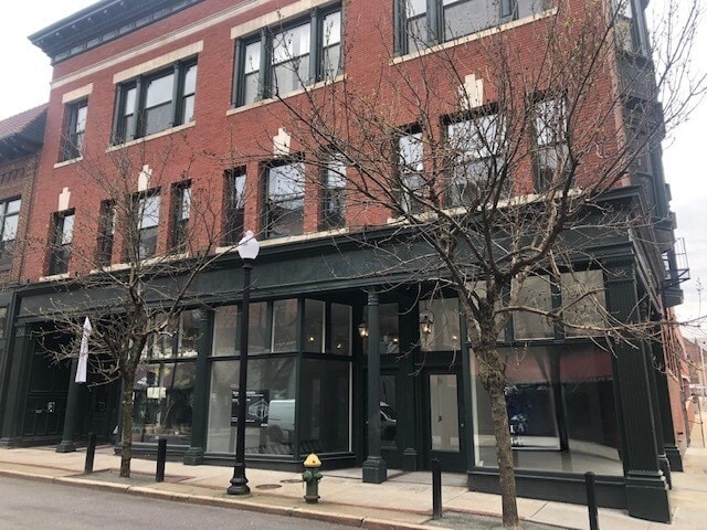 225 Weybosset St, Providence, RI à louer - Photo de l’immeuble – Image 2 sur 31