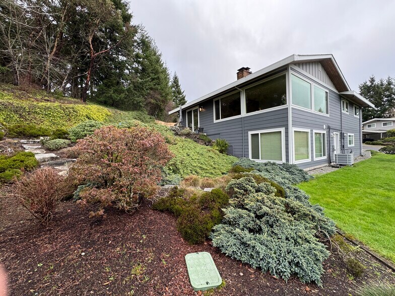1428 SW 137th St, Burien, WA à vendre - Photo de l’immeuble – Image 3 sur 4