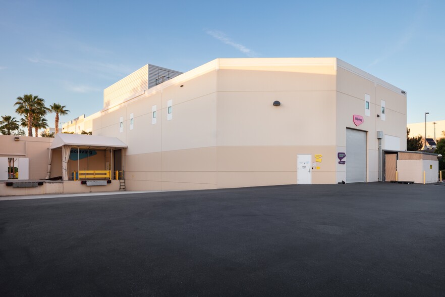 NorthPointe West portefeuille de 3 biens à vendre sur LoopNet.fr - Photo de l’immeuble – Image 3 sur 12