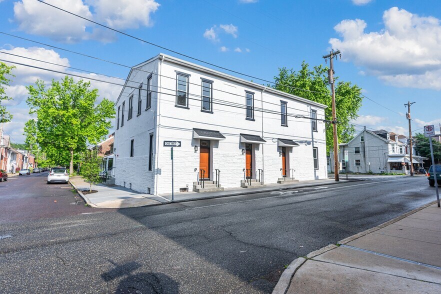 151 York St, Pottstown, PA à vendre - Photo de l’immeuble – Image 3 sur 48