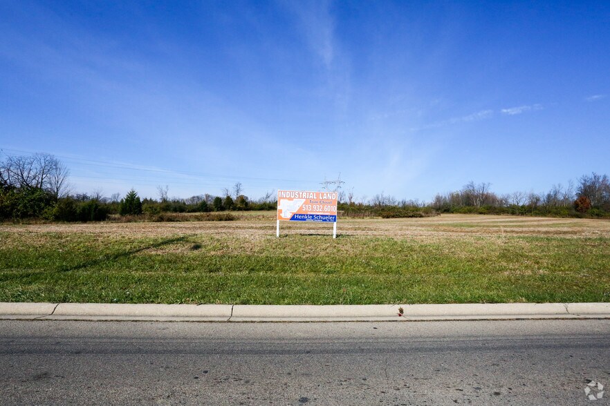 1000 Commerce Center Dr, Franklin, OH à vendre - Photo de l’immeuble – Image 2 sur 3
