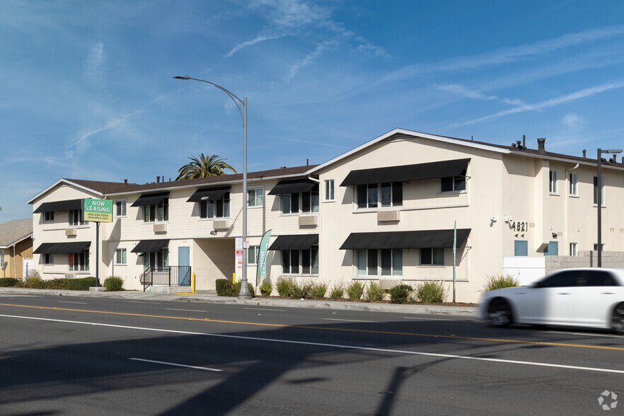 4821 W Century Blvd, Inglewood, CA à vendre - Photo principale – Image 1 sur 36