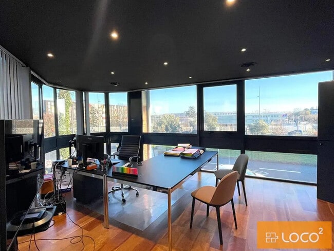 Plus de détails pour 247 Route De Narbonne, Toulouse - Bureau à louer