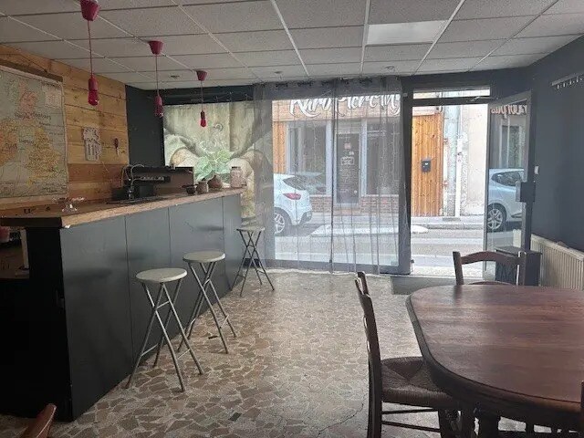 Local commercial dans Chalon-sur-Saône à louer - Photo intérieure – Image 2 sur 6