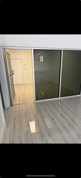 618 E Ocean Ave, Boynton Beach, FL à louer - Photo intérieure – Image 3 sur 12