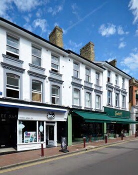 Plus de détails pour 46-50 High St, Tunbridge Wells - Bureau à louer