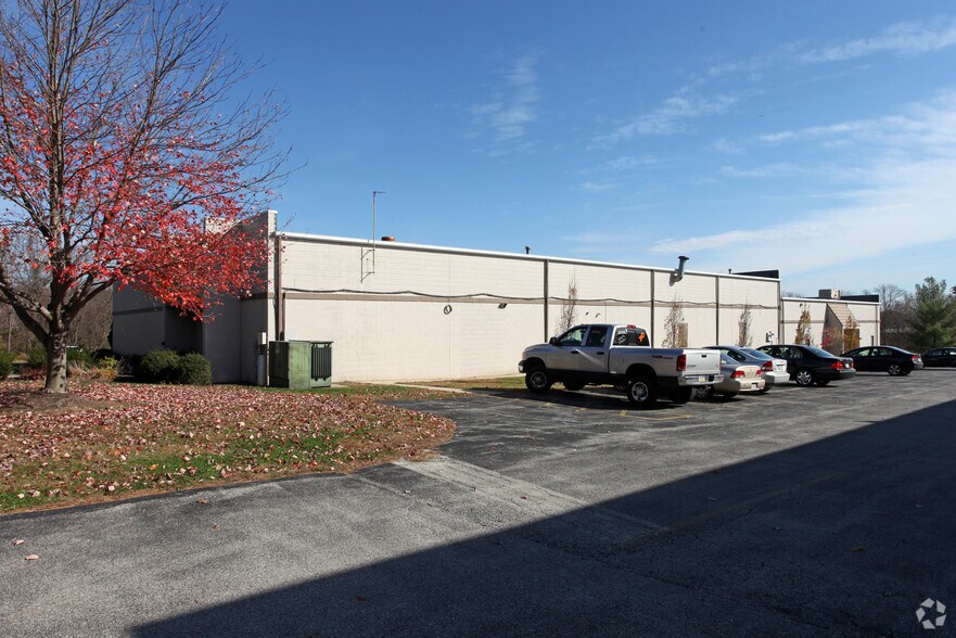 680 Hollow Rd, Phoenixville, PA à louer - Photo de l’immeuble – Image 3 sur 7