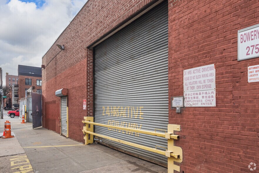 275 Front St, Brooklyn, NY à vendre - Photo de l’immeuble – Image 3 sur 5
