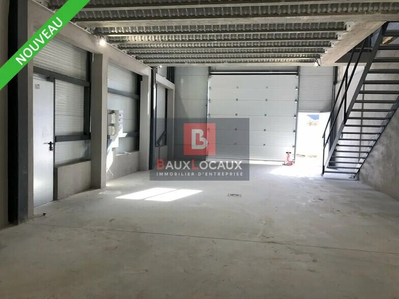 Bureau dans Fos-sur-Mer à louer - Photo de l’immeuble – Image 2 sur 7