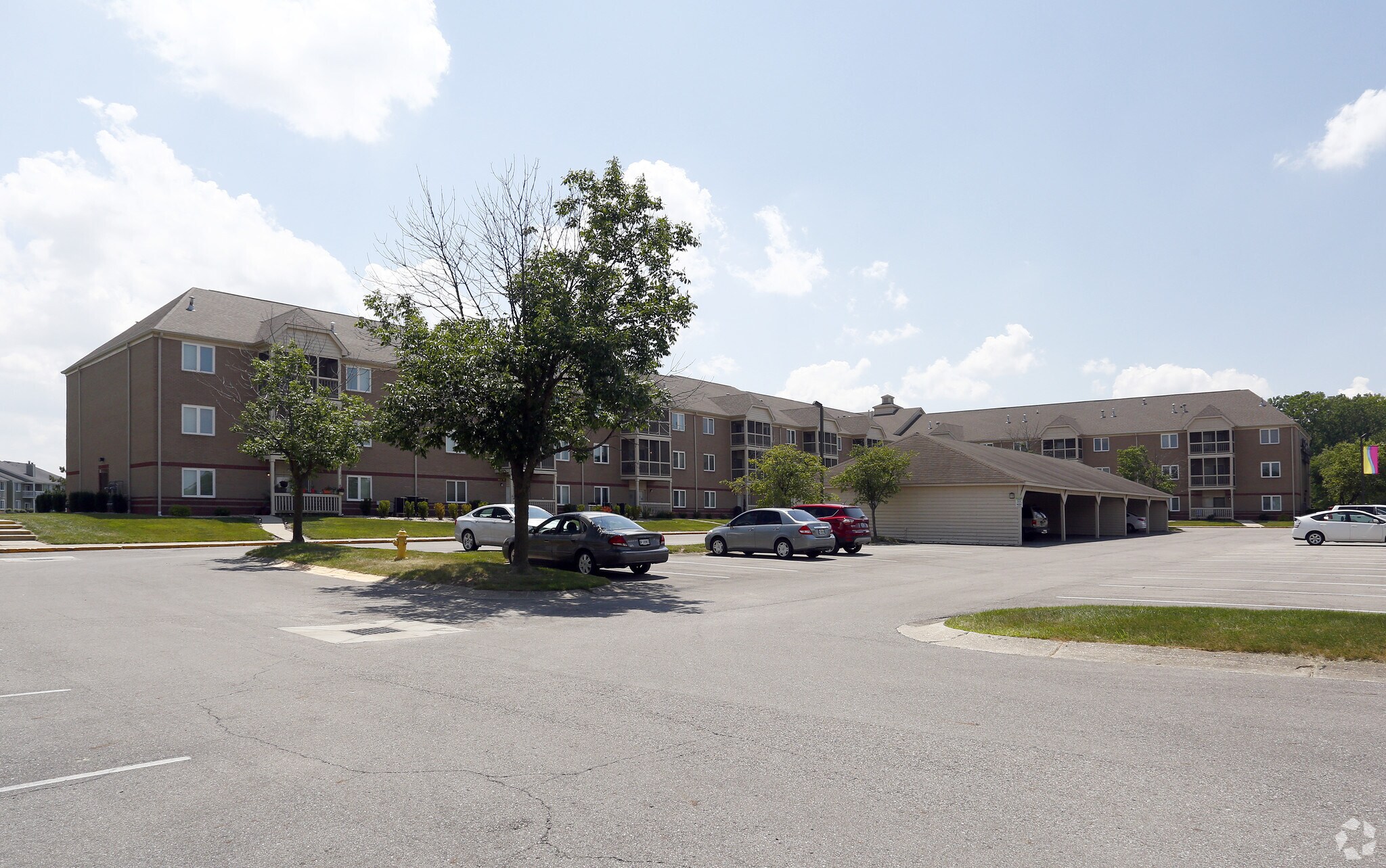 1201 Carson Way, Greenwood, IN à louer Photo principale– Image 1 sur 57