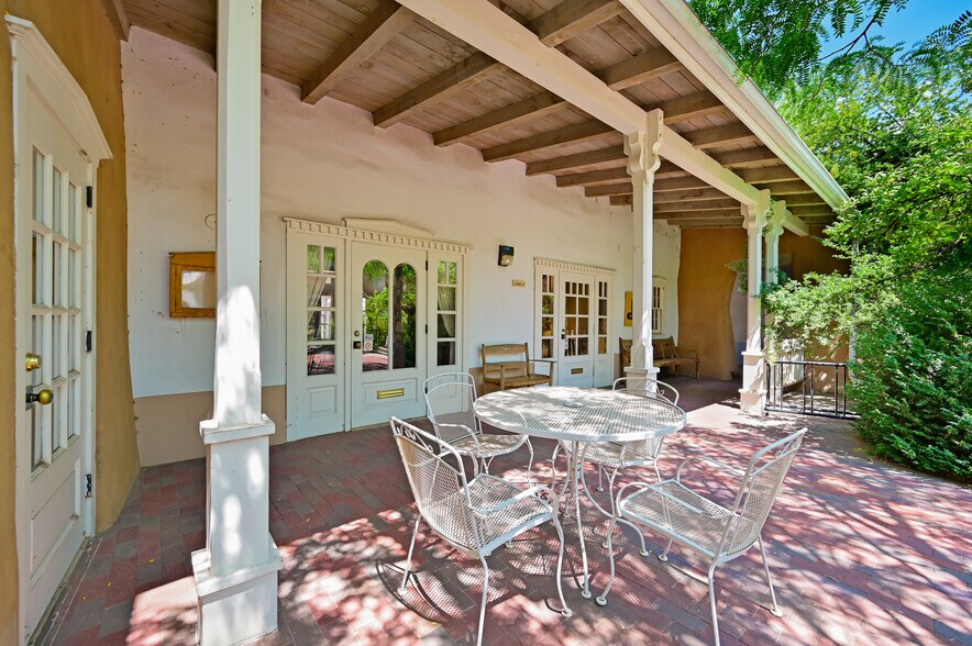 200 W De Vargas St, Santa Fe, NM à vendre - Photo de l’immeuble – Image 1 sur 36