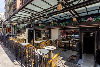 41 Saint Marks Pl, New York, NY à louer Photo de l’immeuble– Image 2 sur 13