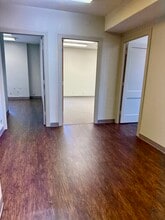 121 S Broadway Ave, Tyler, TX à louer Photo intérieure– Image 2 sur 5