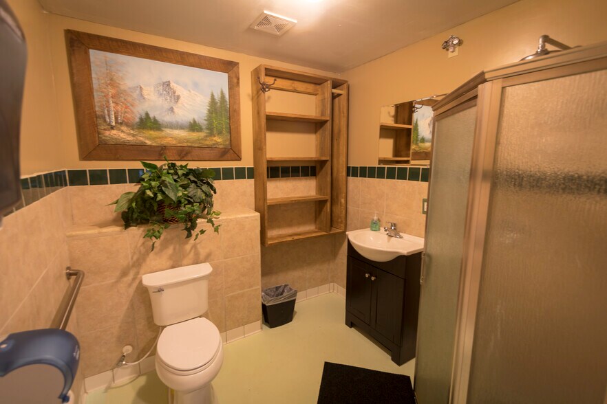 88 Lower Mountain Creek Rd, Robbinsville, NC à vendre - Photo de l’immeuble – Image 3 sur 66