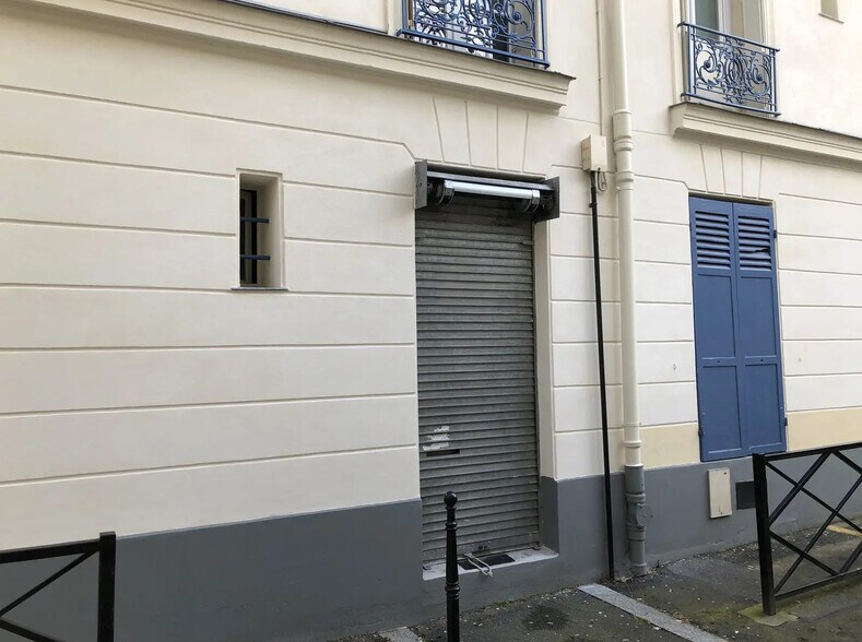 Bureau dans Clichy à louer - Photo de l’immeuble – Image 2 sur 9