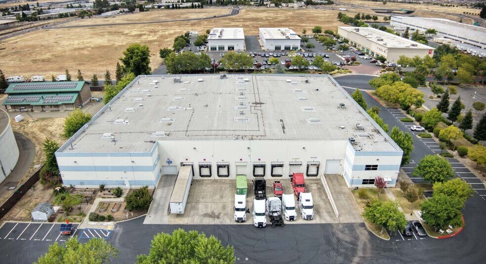 1111 Tinker Rd, Rocklin, CA à vendre - Photo de l’immeuble – Image 1 sur 3