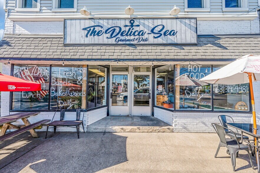 504 Fire Island Ave, Babylon, NY à vendre - Photo de l’immeuble – Image 3 sur 33