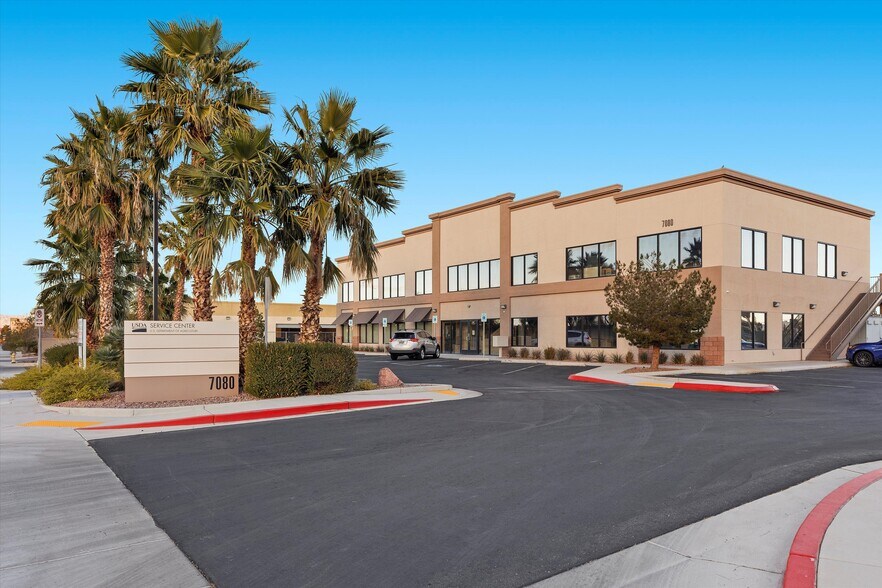 7080 La Cienega St, Las Vegas, NV à vendre - Photo principale – Image 1 sur 32