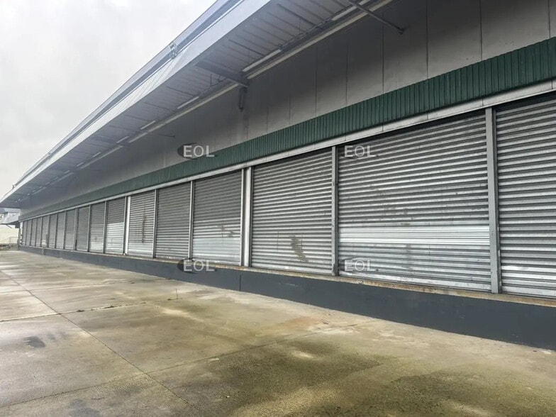 Industriel/Logistique dans Aulnay-sous-Bois à louer - Photo de l’immeuble – Image 2 sur 11