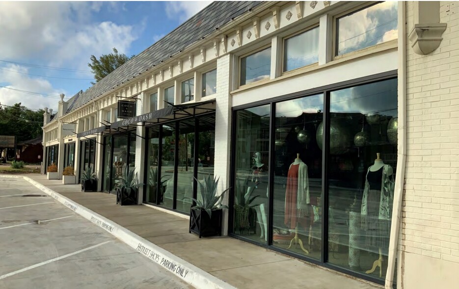 2813-2823 N Henderson Ave, Dallas, TX à louer - Photo de l’immeuble – Image 1 sur 8