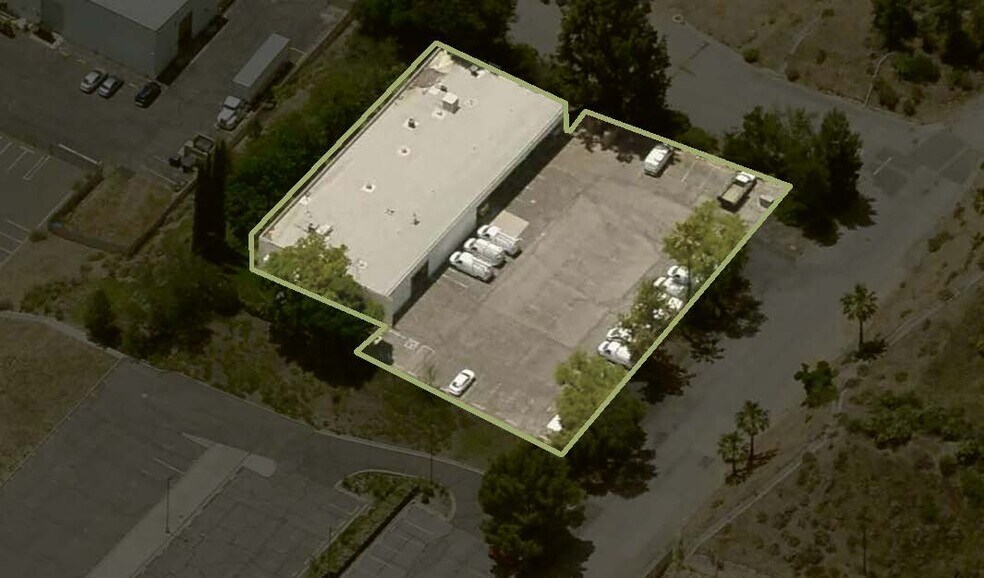 25110 Rye Canyon Loop, Valencia, CA à louer - Aérien – Image 1 sur 11