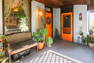 Plus de détails pour 925 W 2nd St, Bloomington, IN - Local d’activités à vendre