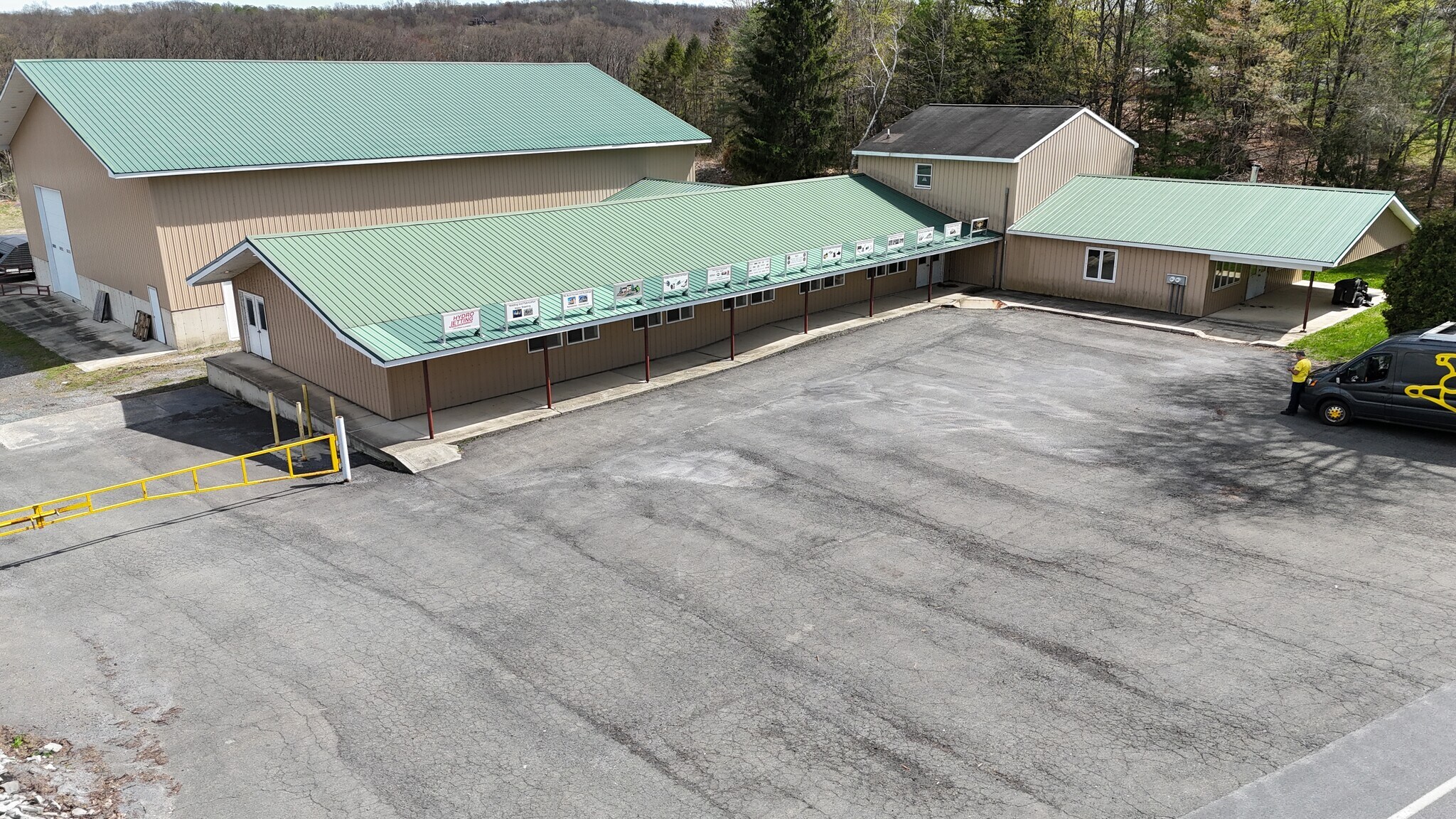 300 Hudson Ave, Mechanicville, NY à vendre Photo de l’immeuble– Image 1 sur 22