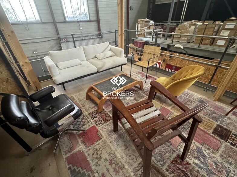 Bureau dans Bègles à louer - Photo de l’immeuble – Image 2 sur 42