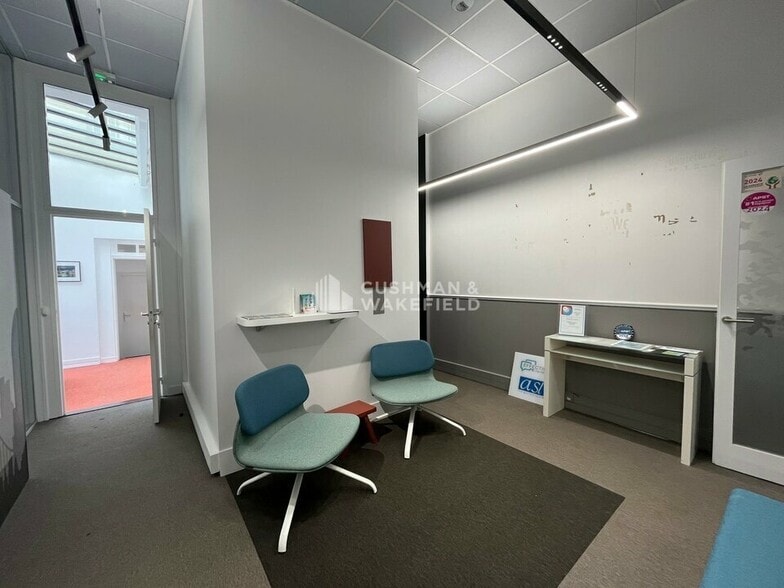 Bureau dans Bordeaux à louer - Photo intérieure – Image 3 sur 9