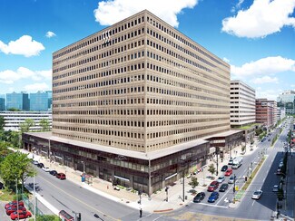 Plus de détails pour 555 Rue Chabanel O, Montréal, QC - Bureau, Local commercial à louer