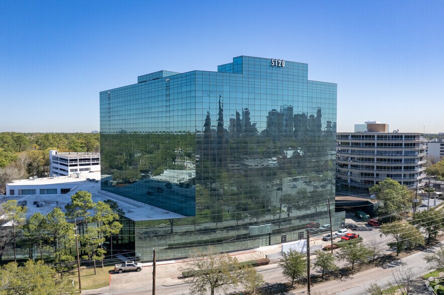 5120 Woodway Dr, Houston, TX à louer - Photo de l’immeuble – Image 1 sur 17